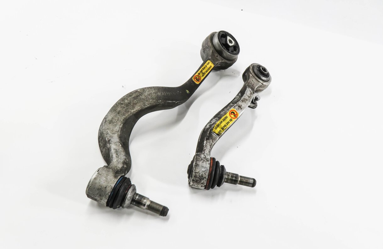 2006 BMW M6 ///M (E63) RIGHT FRONT PASSENGER CONTROL ARM SET-2
