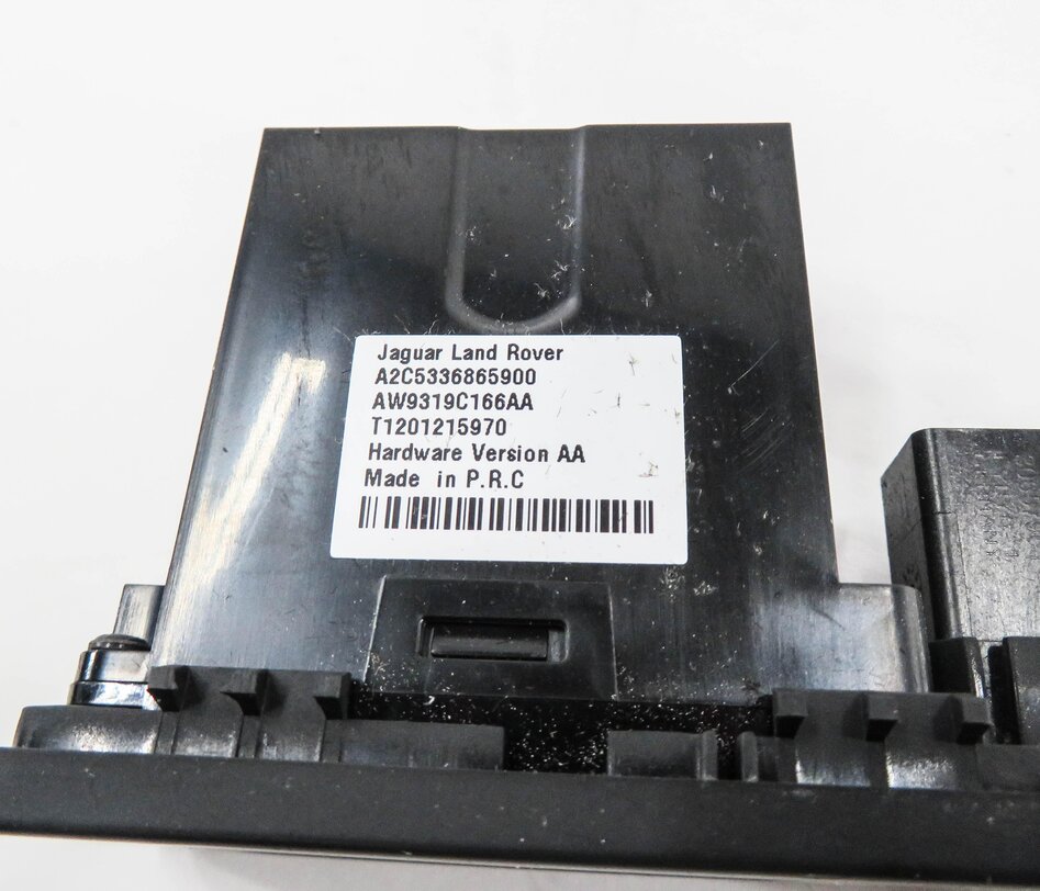 Thumbnail 5: 2012 RANGE ROVER EVOQUE (L538) STEREO USB i-POD AUX AUXILIARY AUDIO INTERFACE