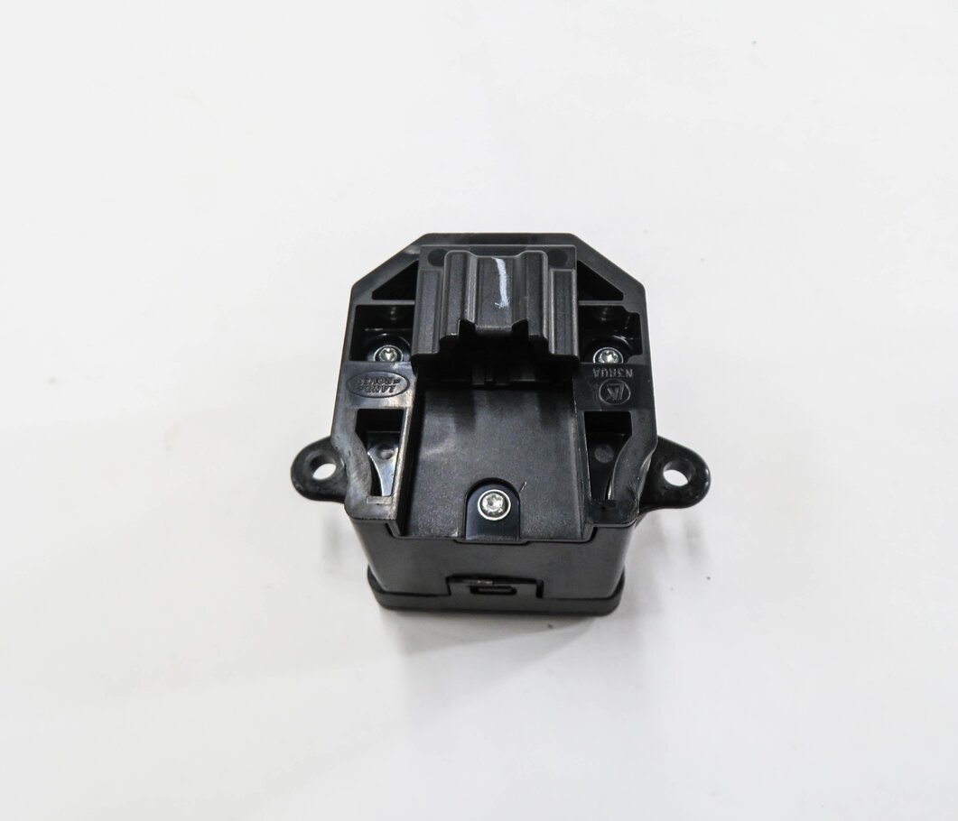 Thumbnail 3: 2012 RANGE ROVER EVOQUE (L538) TRACTION CONTROL HILL DESENT SWITCH BUTTON