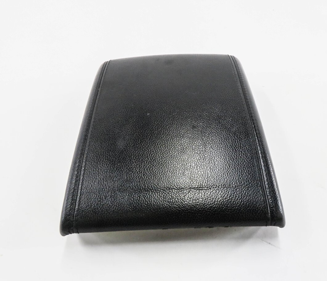 Thumbnail 3: 2012-2015 RANGE ROVER EVOQUE (L538) FRONT CENTER CONSOLE ARMREST LID (BLACK)
