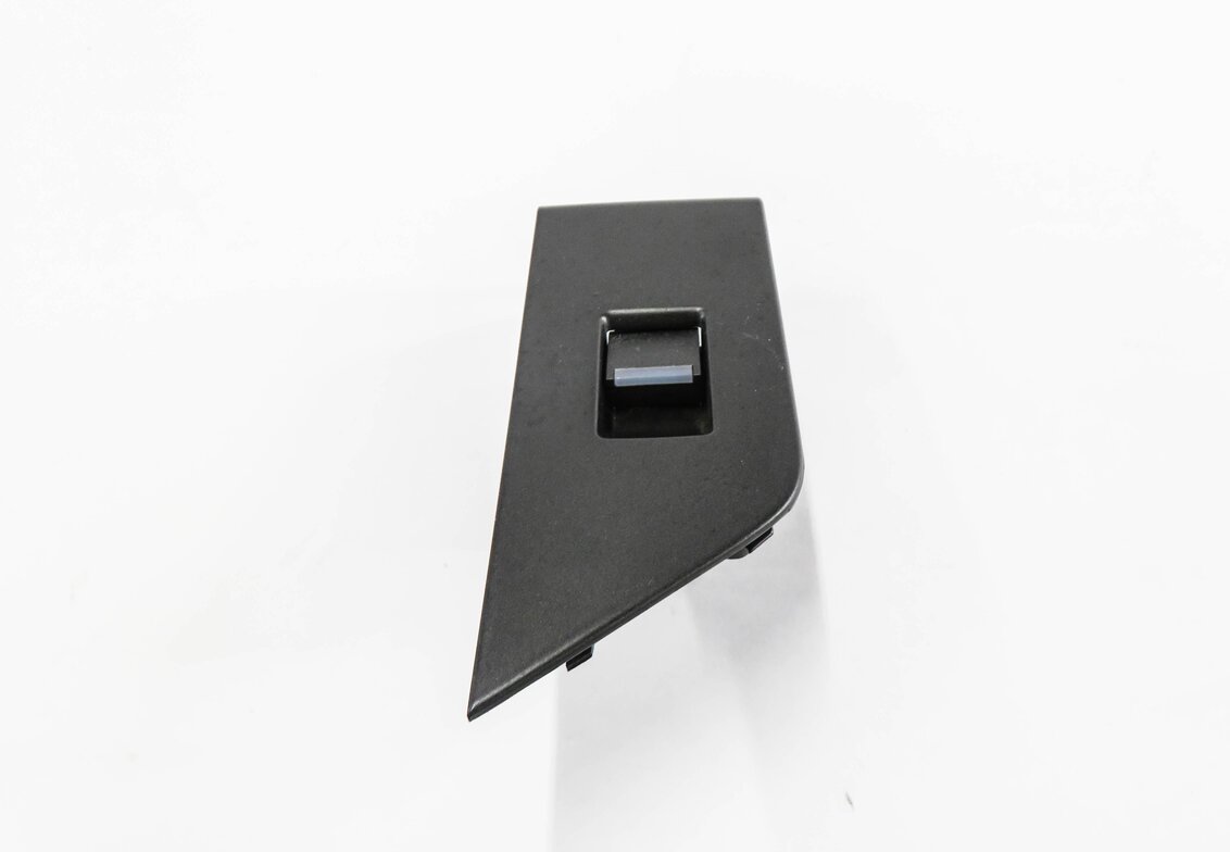 Thumbnail 3: 2012 RANGE ROVER EVOQUE (L538) LEFT REAR DOOR POWER WINDOW SWITCH BUTTON