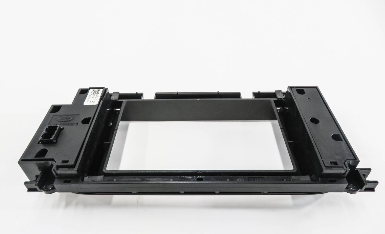Thumbnail 6: 12-15 RANGE ROVER EVOQUE (L538) RADIO STEREO NAVIGATION SWITCH PANEL SCREEN TRIM