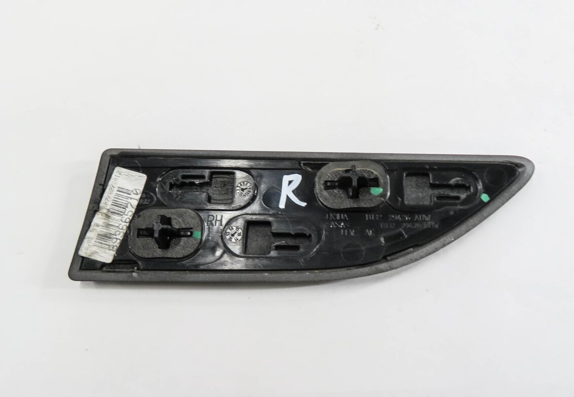 Thumbnail 4: 2012 RANGE ROVER EVOQUE (L538) RIGHT FRONT PASSENGER DOOR EXTERIOR TRIM PANEL