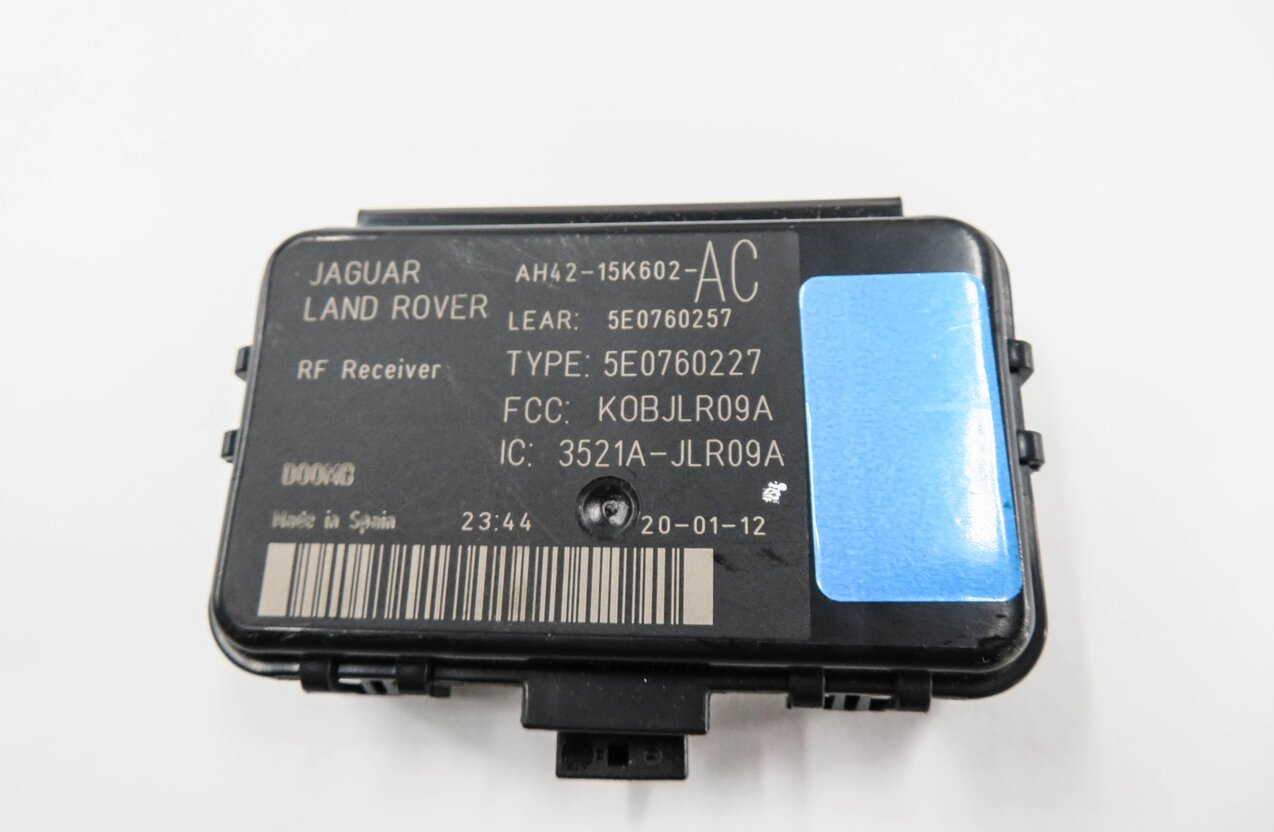 Thumbnail 11: 2012 RANGE ROVER EVOQUE (L538) 2.0T ENGINE FUSE BOX IMMOBILIZER MODULE KEY SET