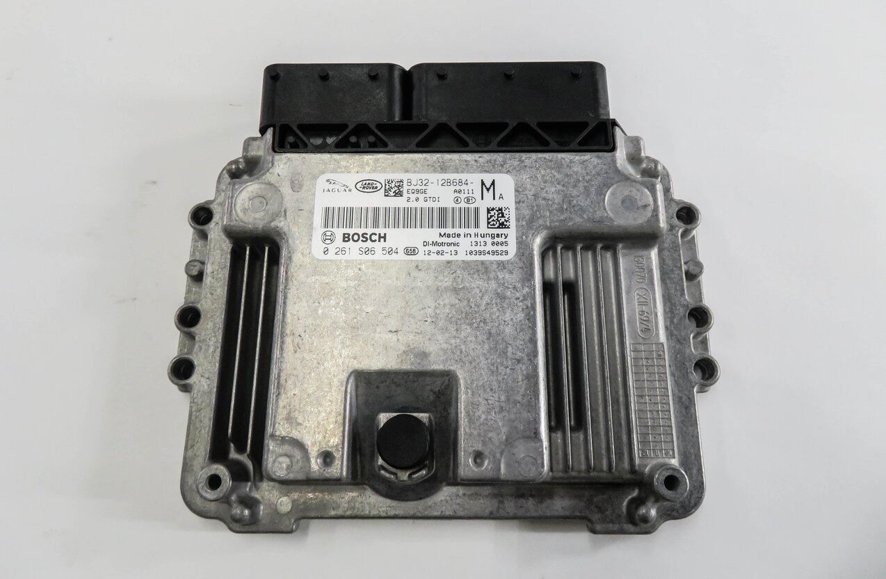 Thumbnail 7: 2012 RANGE ROVER EVOQUE (L538) 2.0T ENGINE FUSE BOX IMMOBILIZER MODULE KEY SET