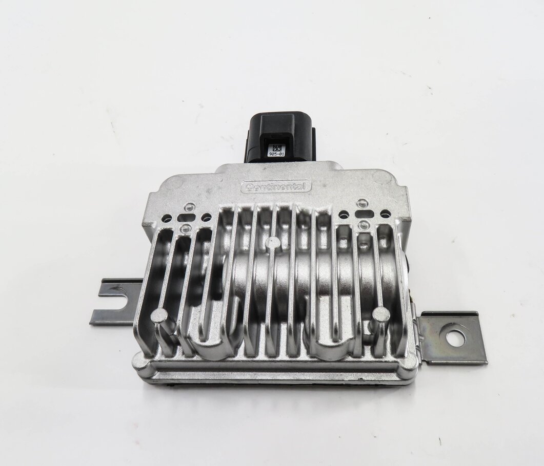 Thumbnail 2: 2010-2015 LR2 LR4 EVOQUE RANGE ROVER SPORT (L320 L538) FUEL PUMP CONTROL MODULE