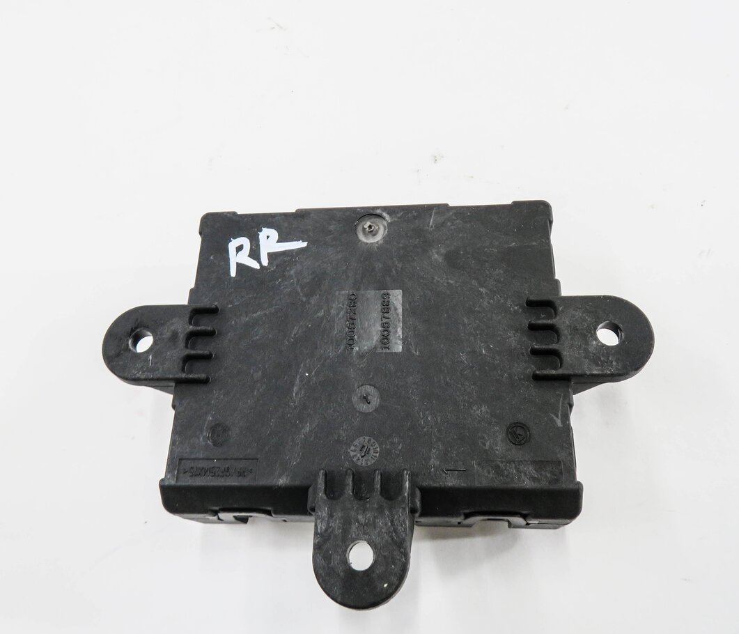 Thumbnail 3: 2012 RANGE ROVER EVOQUE (L538) RIGHT REAR DOOR CONTROL MODULE