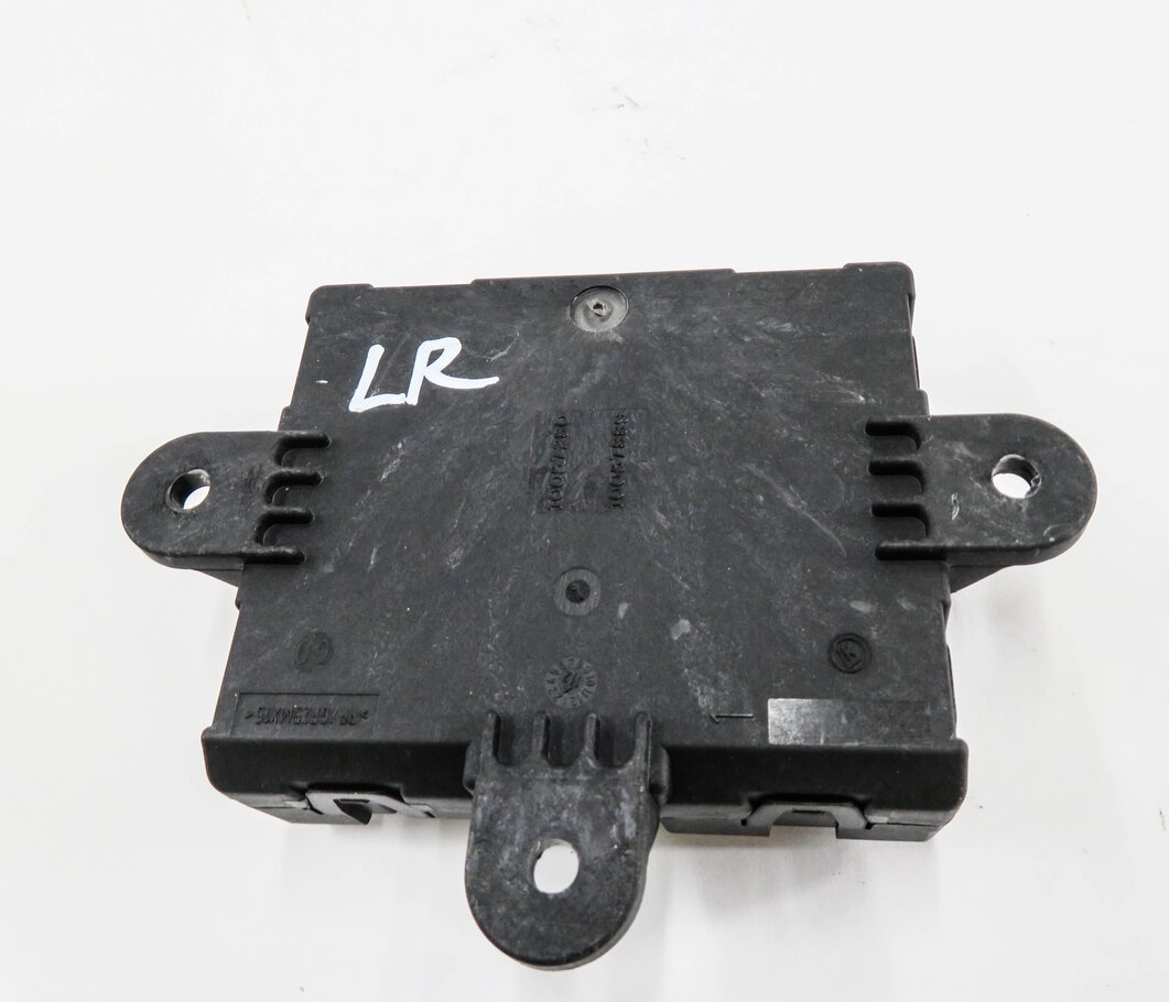 Thumbnail 3: 2012 RANGE ROVER EVOQUE (L538) LEFT REAR DOOR CONTROL MODULE