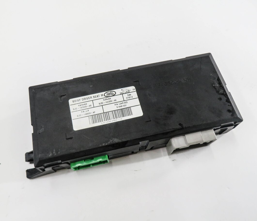 08-17 LAND ROVER LR2 LR4 EVOQUE - FRONT HEATED SEAT CONTROL MODULE