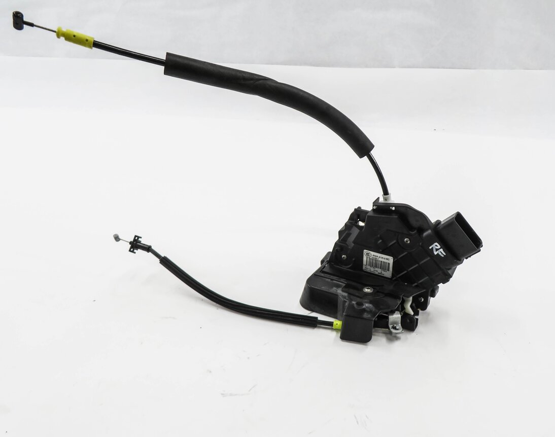 Thumbnail 1: 07-19 RANGE ROVER SPORT EVOQUE (L320 L538) LR2 LR3 LR4 RIGHT FRONT DOOR LATCH
