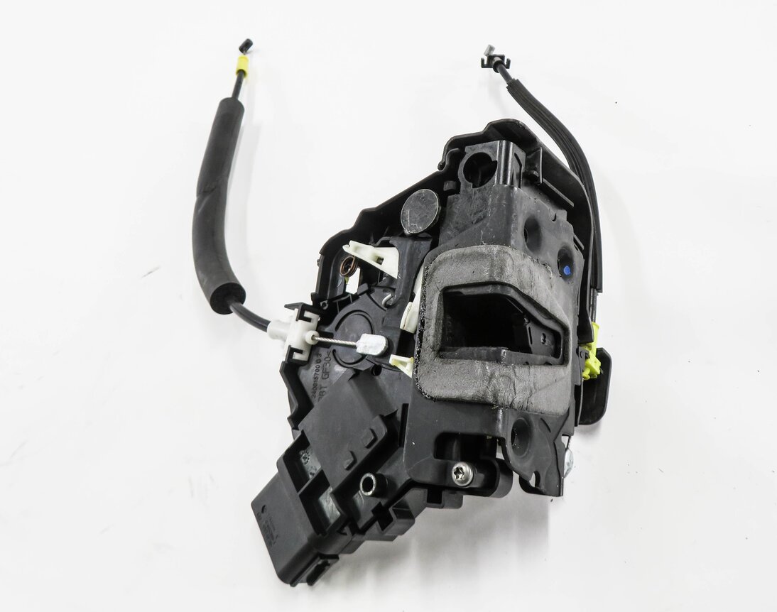 Thumbnail 4: 07-19 RANGE ROVER SPORT EVOQUE (L320 L538) LR2 LR3 LR4 RIGHT FRONT DOOR LATCH