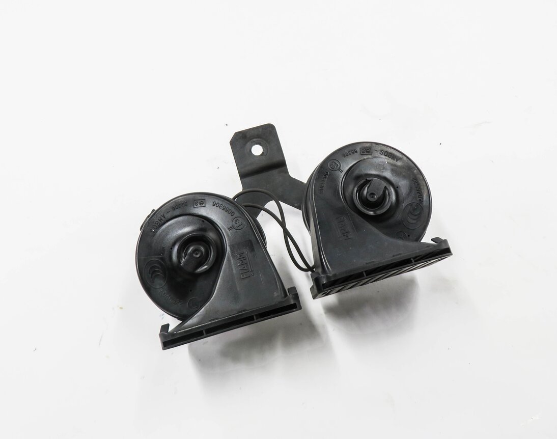 12-19 RANGE ROVER EVOQUE DISCOVERY SPORT (L538 L550) HIGH & LOW TONE HORN SET