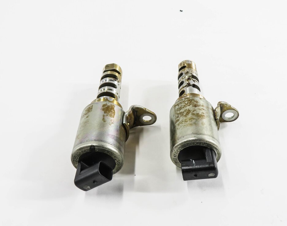 Thumbnail 2: 2012 RANGE ROVER EVOQUE (L538) 2.0L TURBO ENGINE- VVT TIMING SOLENOID SET-2