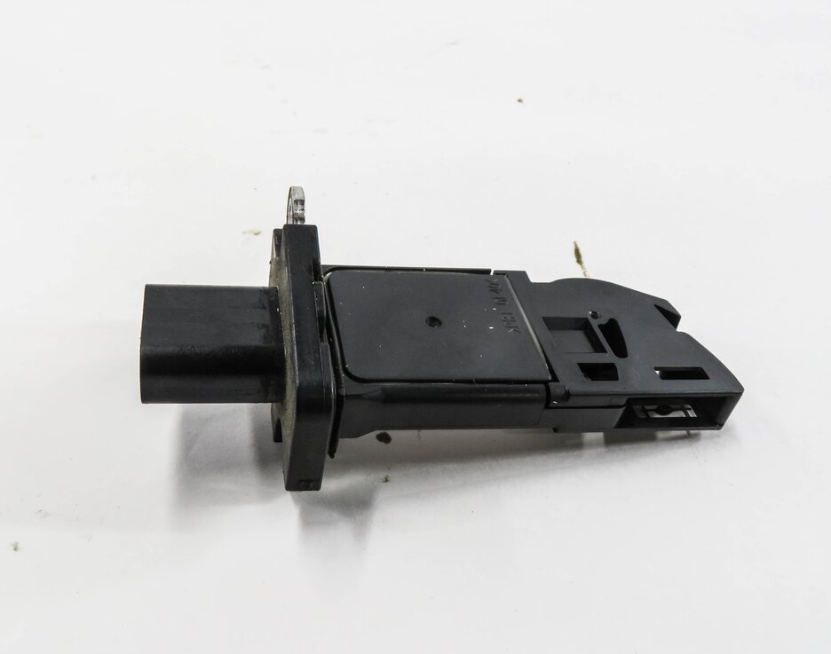 Thumbnail 2: 12-17 LAND ROVER LR2 EVOQUE DISCOVERY (L538 L550) 2.0L MASS AIR FLOW SENSOR MAF