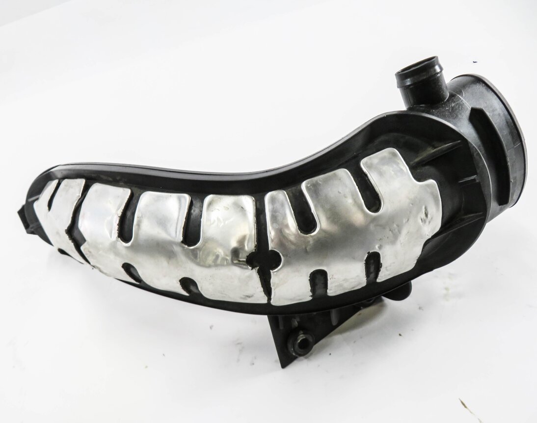 Thumbnail 2: 2012 RANGE ROVER EVOQUE (L538) 2.0L TURBO ENGINE- AIR INTAKE HOSE DUCT PIPE