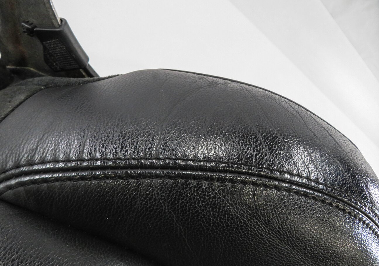 Thumbnail 6: 2012 RANGE ROVER EVOQUE (L538) RIGHT PASSENGER UPPER SEAT CUSHION EBONY LEATHER
