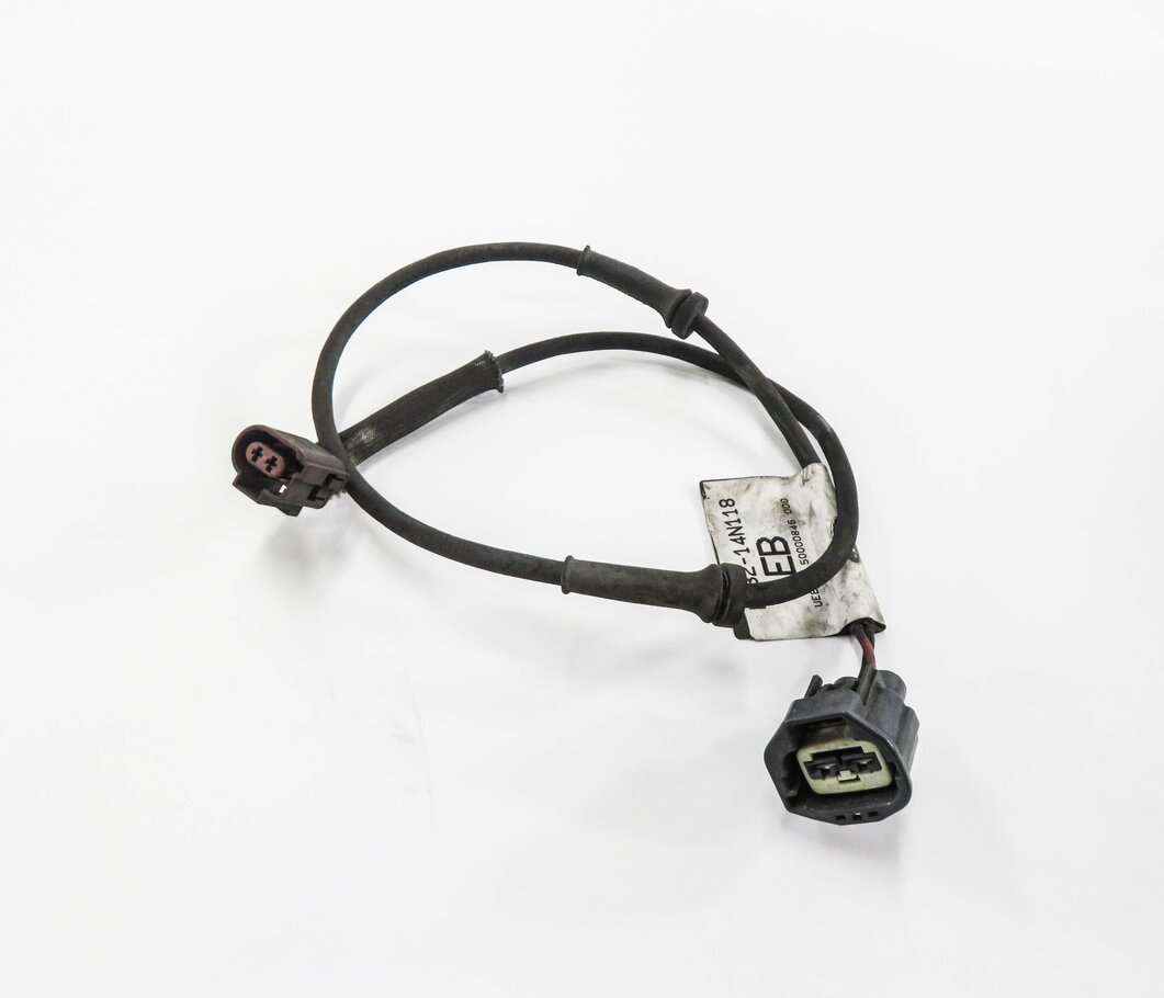 Thumbnail 1: 2012 RANGE ROVER EVOQUE (L538) LEFT REAR BRAKE CALIPER WIRE WIRING HARNESS
