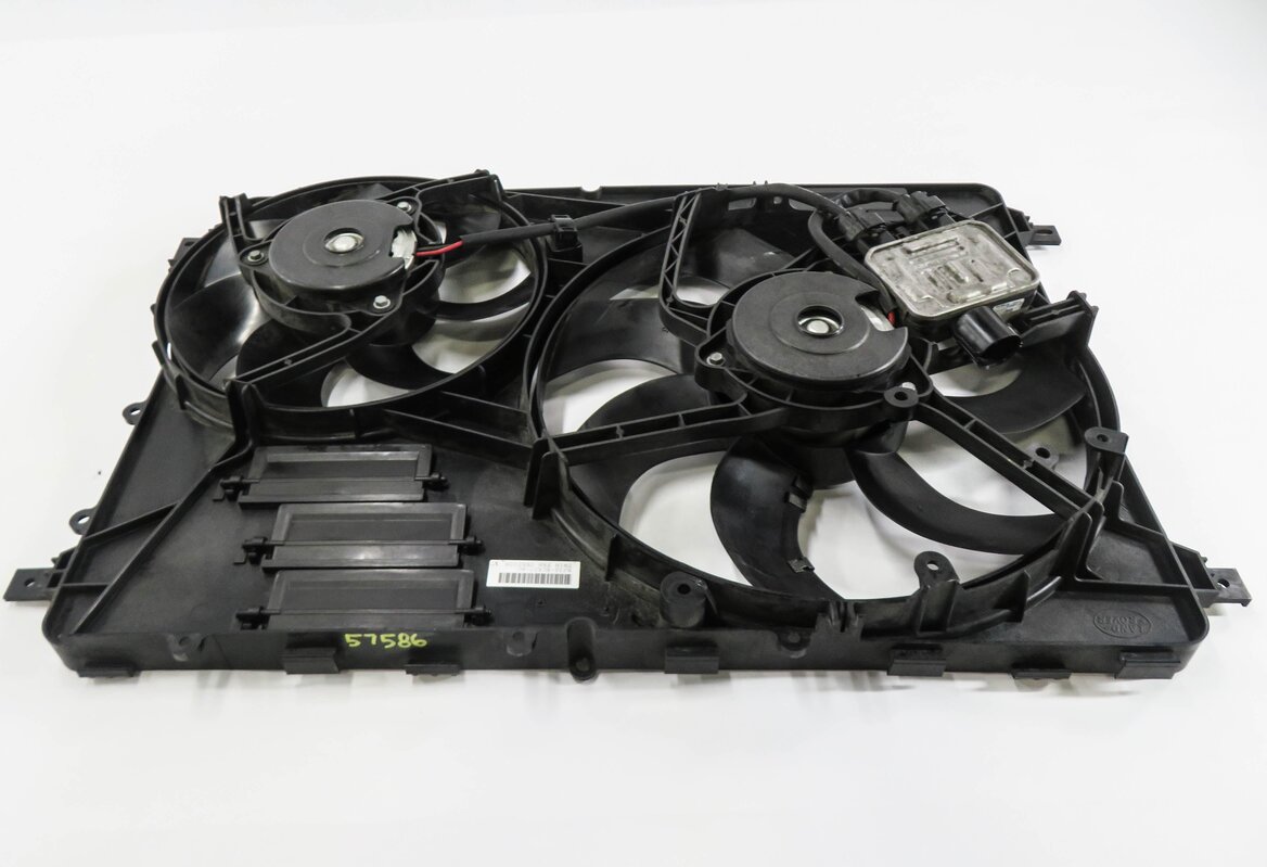 Thumbnail 4: 12-17 LR2 DISCOVERY SPORT RANGE ROVER EVOQUE (L538 L550) RADIATOR COOLING FAN