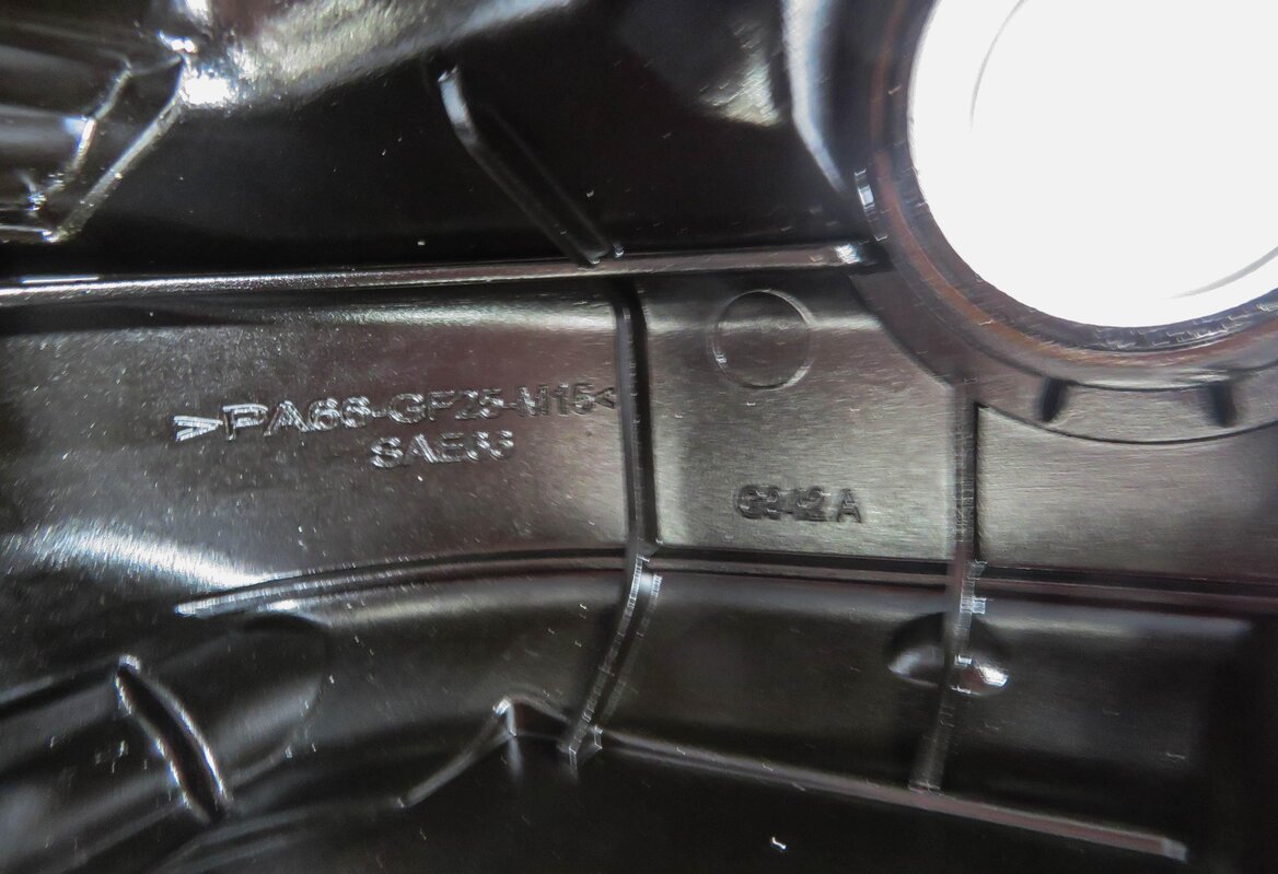 Thumbnail 5: 2-17 LR2 RANGE ROVER EVOQUE DISCOVERY SPORT (L538 L550) 2.0L TURBO VALVE COVER