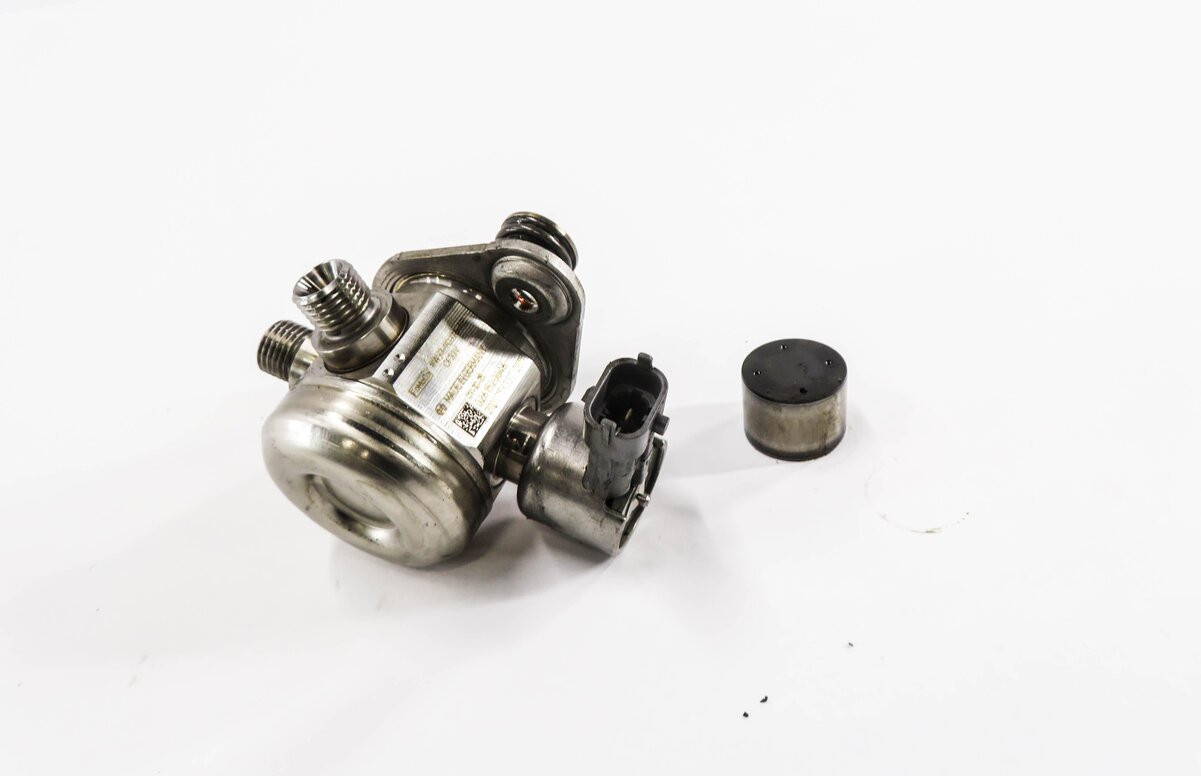 Thumbnail 2: 10-17 LR4 RANGE ROVER SPORT (L322 L320 L405 L494) 3.0L 5.0L MECHANICAL FUEL PUMP