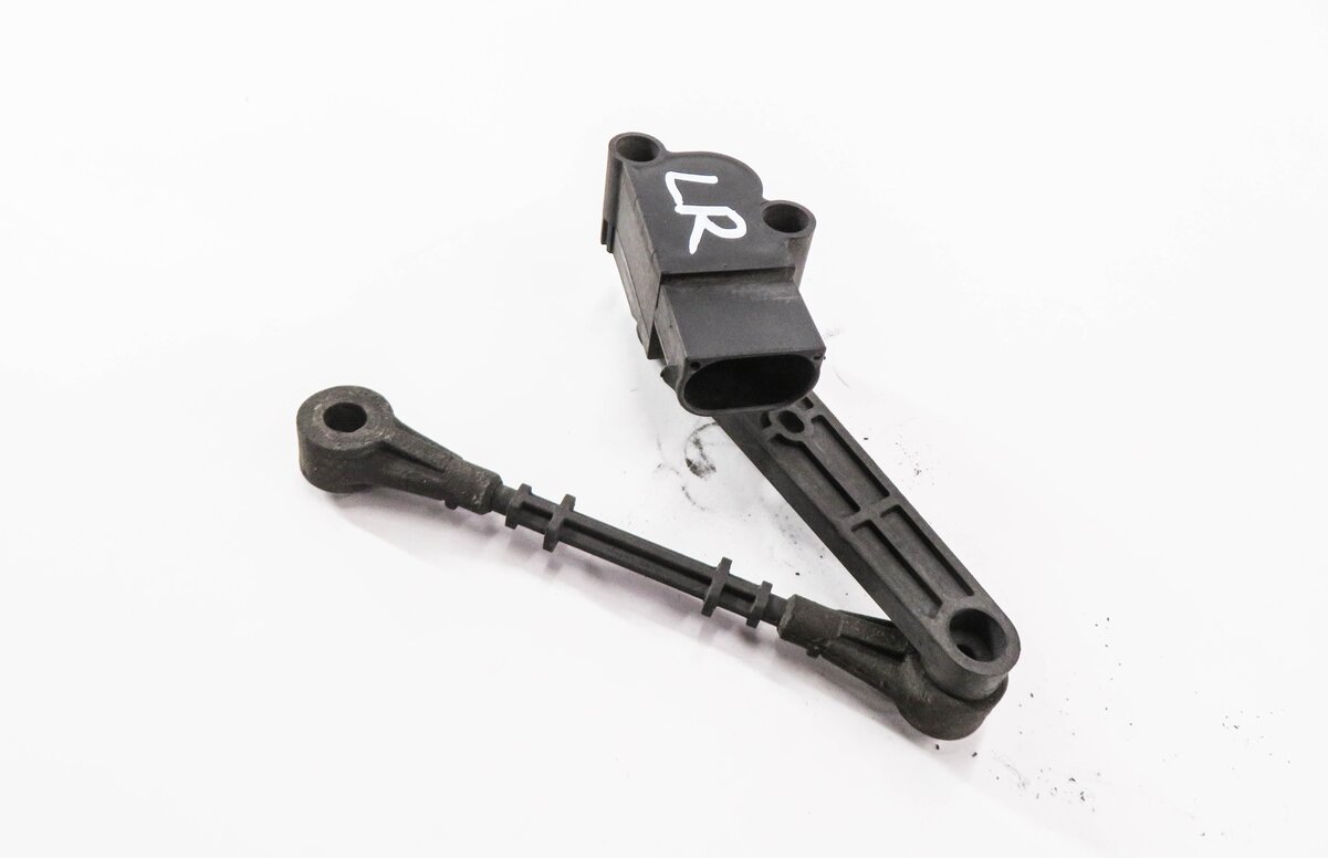 2010 RANGE ROVER SPORT (L320) LEFT DRIVER REAR SUSPENSION HEIGHT LEVEL SENSOR