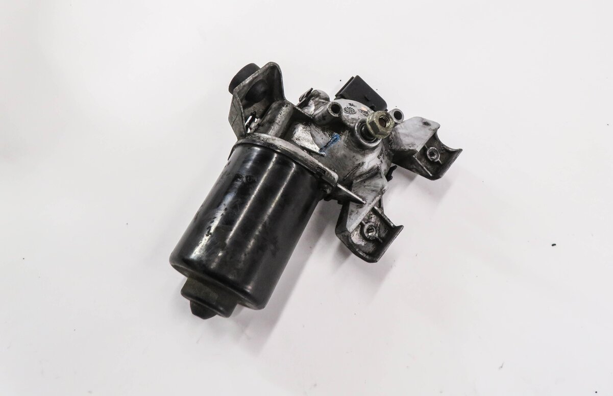 05-16 LAND ROVER LR3 LR4 - RANGE ROVER SPORT (L320) FRONT WINDSHIELD WIPER MOTOR