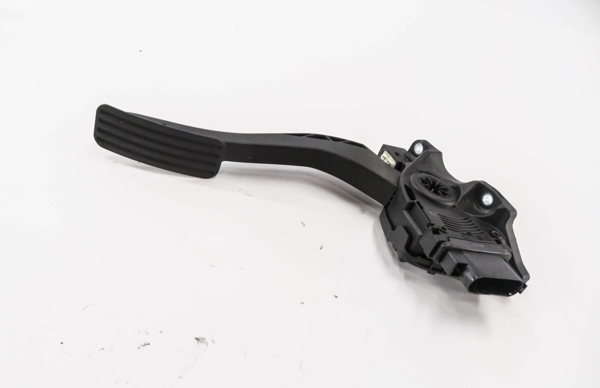 2010 RANGE ROVER SPORT (L320) GAS PEDAL FUEL THROTTLE ACCELERATOR PEDAL