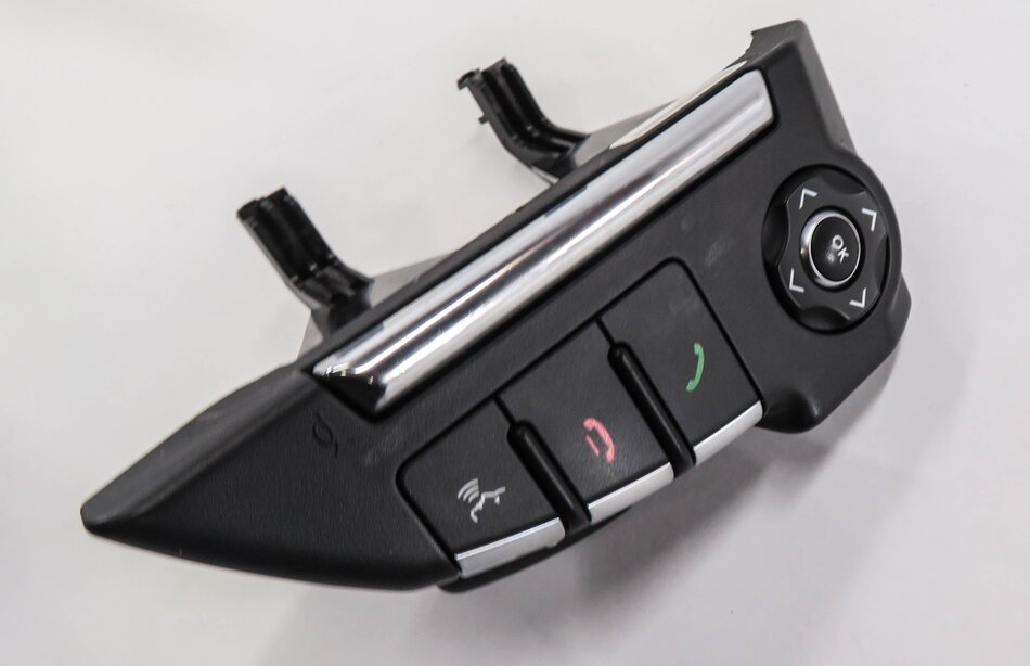 Thumbnail 8: 2010 RANGE ROVER SPORT (L320) HEATED STEERING WHEEL SWITCH BUTTON SET-2