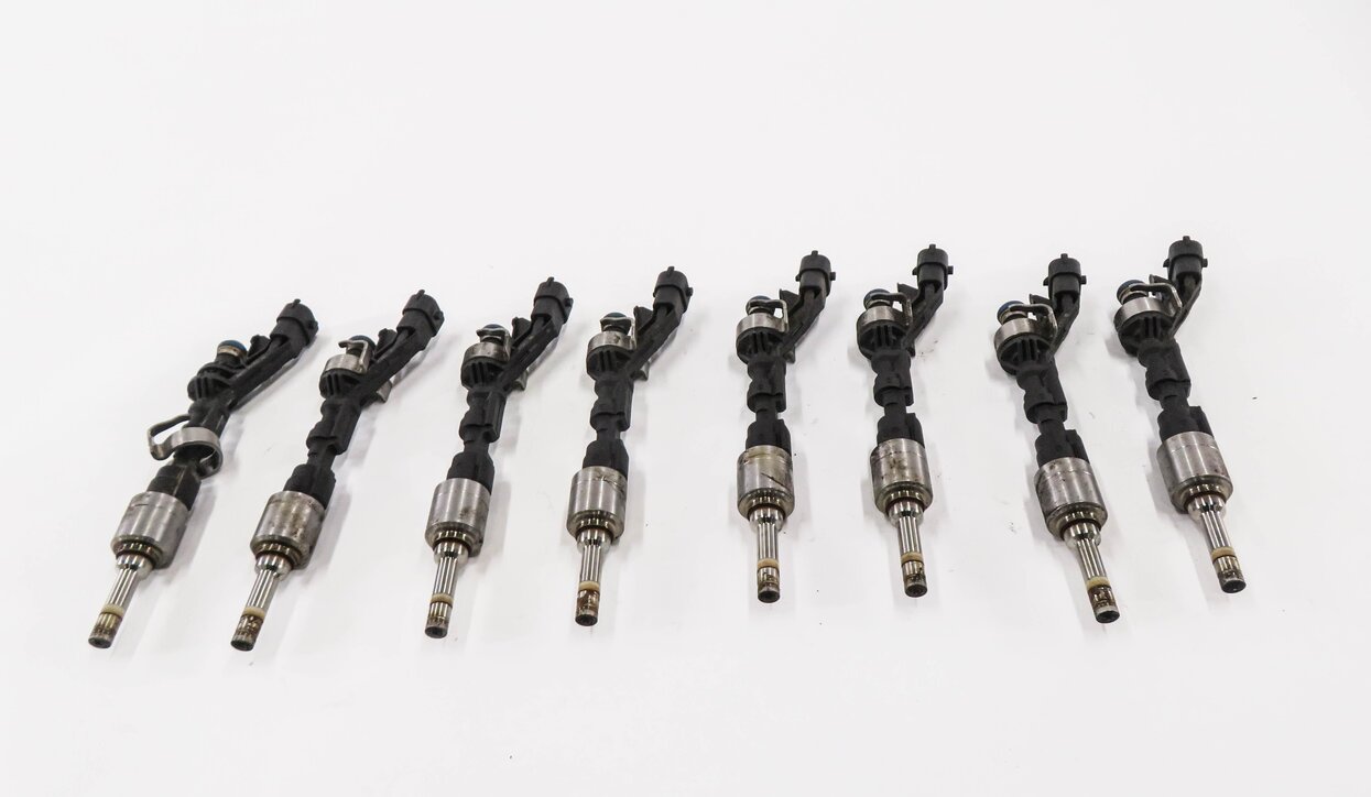 Thumbnail 3: 2010-2017 RANGE ROVER SPORT (L320 L322) JAGUAR XF XJ XK - 5.0L FUEL INJECTOR SET