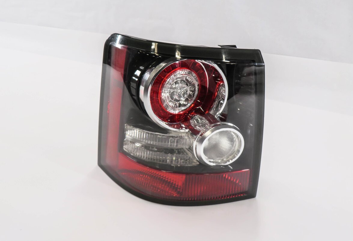 Thumbnail 1: 2010-2011 RANGE ROVER SPORT (L320) LEFT DRIVER TAILLIGHT BRAKE LIGHT LAMP