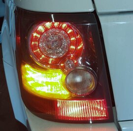 Thumbnail 2: 2010-2011 RANGE ROVER SPORT (L320) LEFT DRIVER TAILLIGHT BRAKE LIGHT LAMP