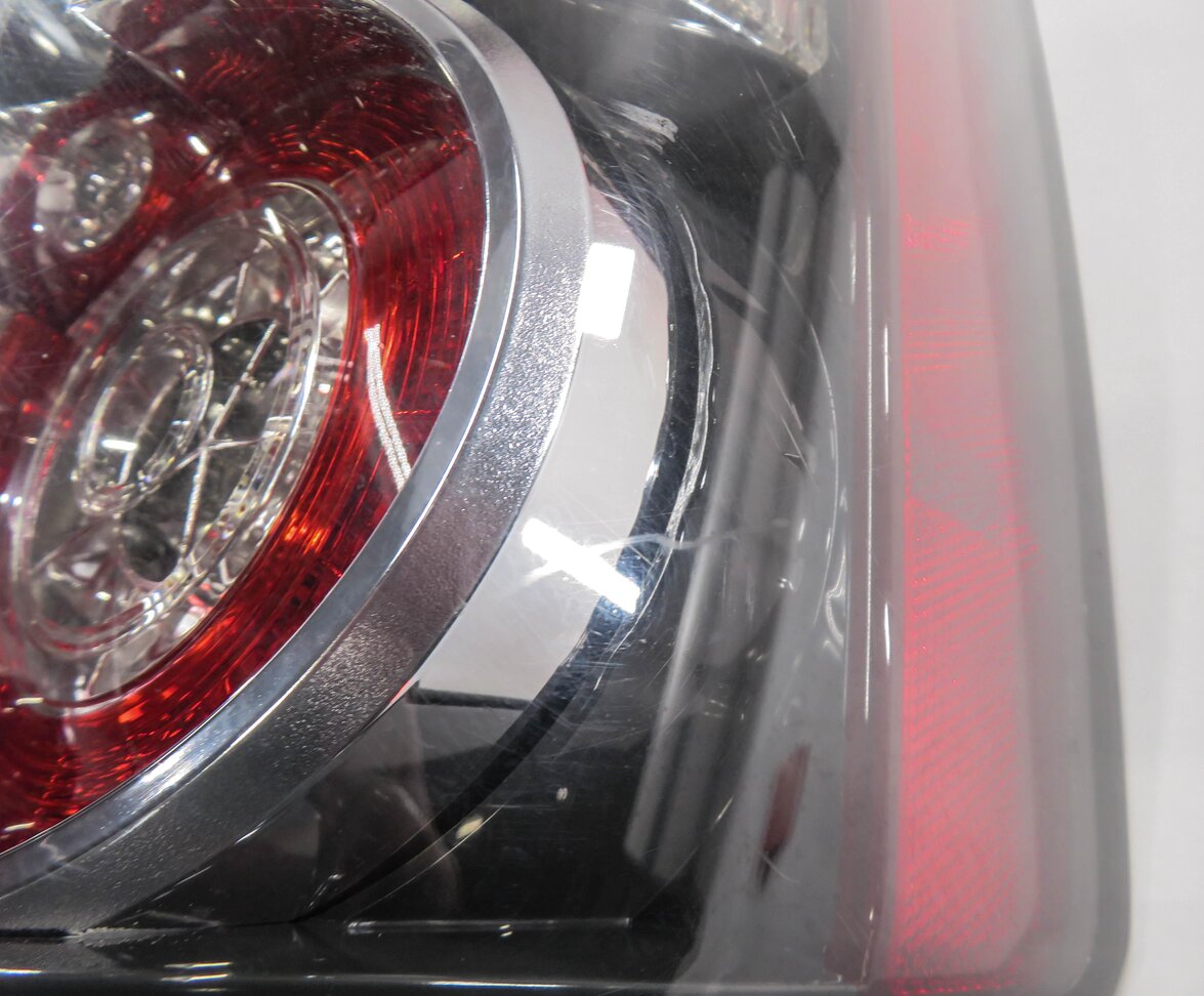 Thumbnail 6: 2010-2011 RANGE ROVER SPORT (L320) LEFT DRIVER TAILLIGHT BRAKE LIGHT LAMP