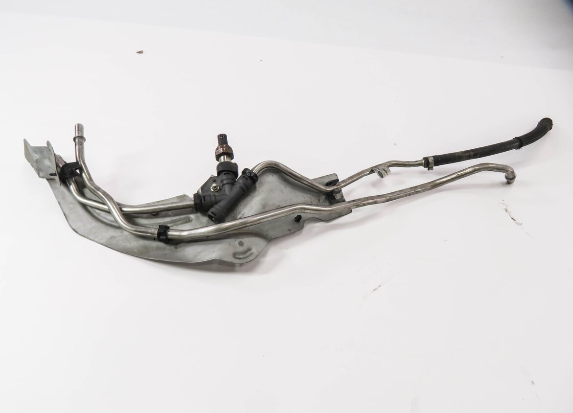 Thumbnail 2: 2010 RANGE ROVER SPORT (L320) 5.0L AJ133 V8 ENGINE - FUEL FEED VAPOR LINES