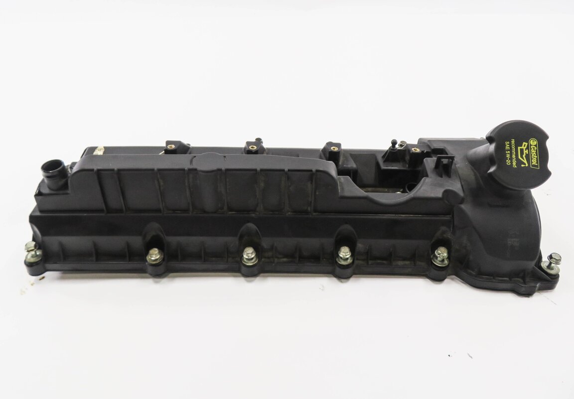 Thumbnail 2: 2010-2018 RANGE ROVER SPORT (L320 L322 L405 L494) 5.0L V8 - LEFT VALVE COVER