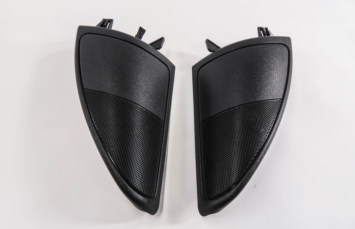 Thumbnail 4: 2010 RANGE ROVER SPORT (L320) RADIO STEREO LOGIC-7 AUDIO SUBWOOFER SPEAKER SET