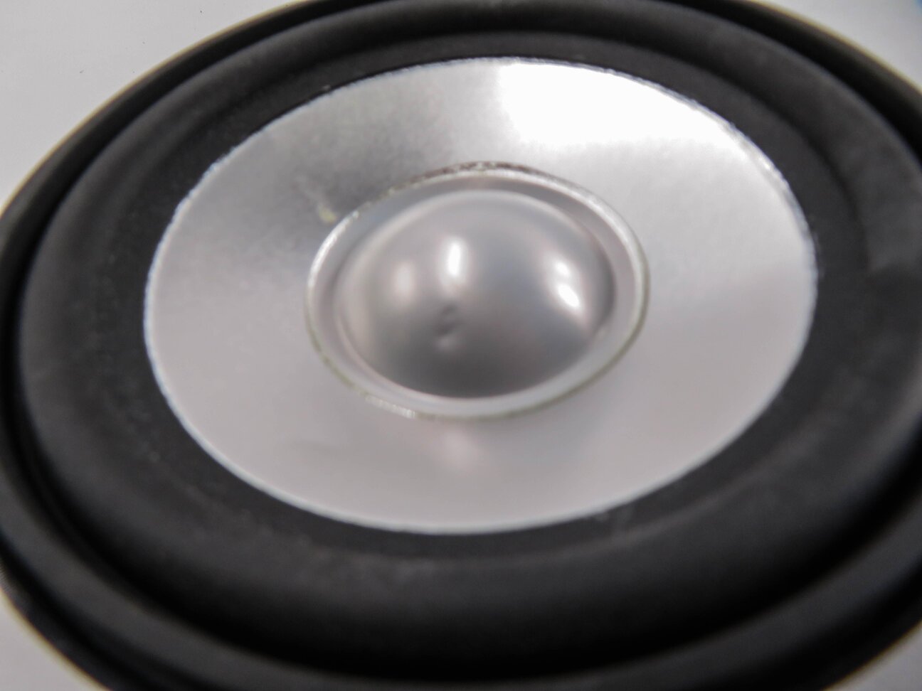 Thumbnail 7: 2010 RANGE ROVER SPORT (L320) RADIO STEREO LOGIC-7 AUDIO SUBWOOFER SPEAKER SET