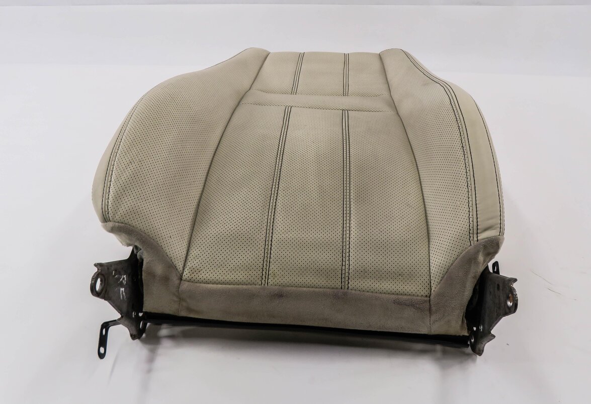 Thumbnail 2: 2010 RANGE ROVER SPORT (L320) PASSENGER - UPPER TOP HEATED SEAT CUSHION (IVORY)