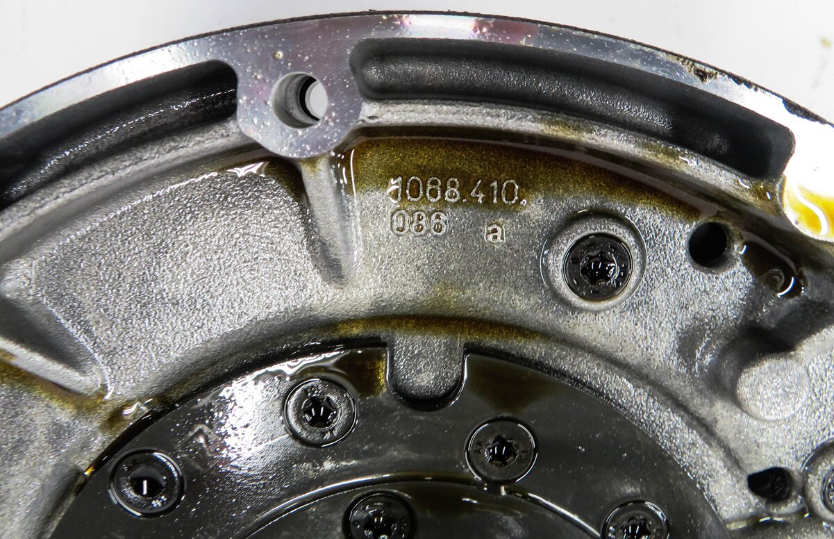 Thumbnail 5: 10-12 LR4 RANGE ROVER SPORT (L320 L322) 5.0L (6HP-28) A/T TRANSMISSION OIL PUMP