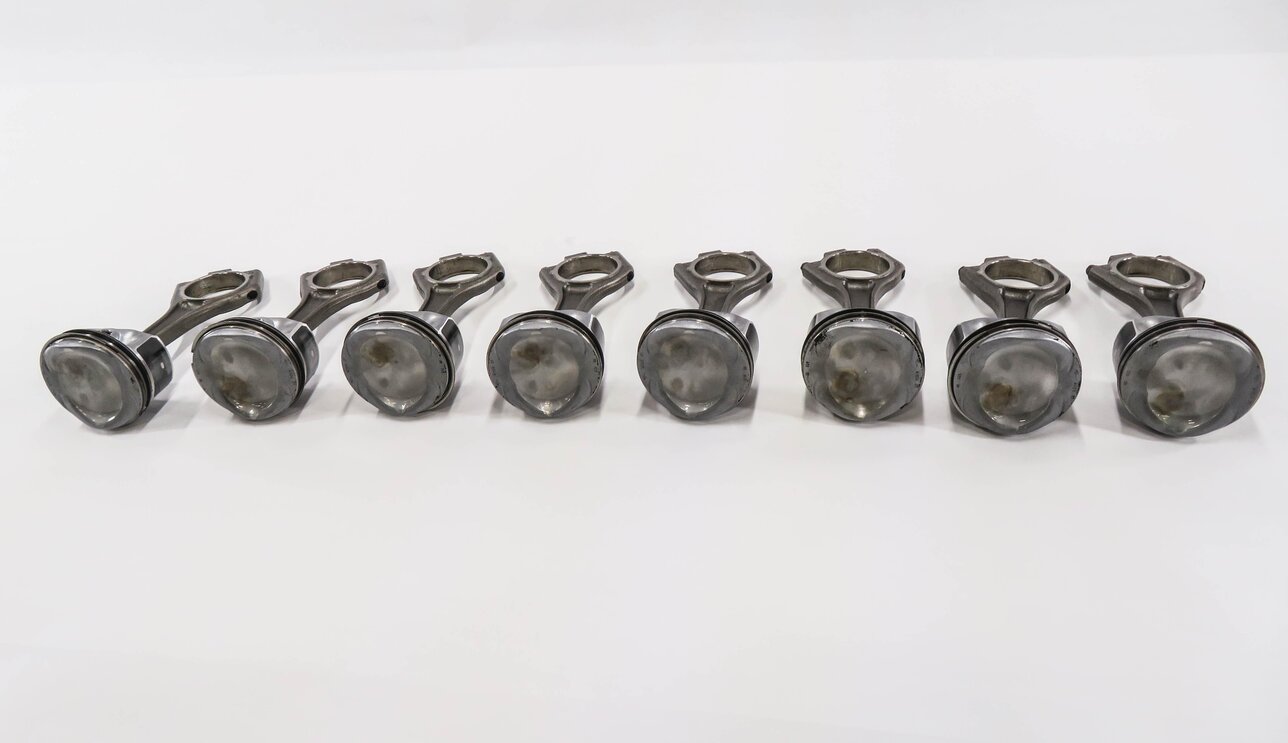 Thumbnail 3: 2010 RANGE ROVER SPORT (L320) 5.0L AJ133 V8 ENGINE PISTON w/ CONNECTING ROD SET