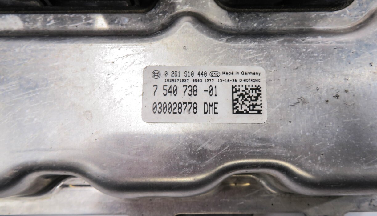 Thumbnail 12: 2016 BMW M6 ///M (F06) 4.4L S63T ENGINE ECM DME CAS4 IMMOBILIZER MODULE KEY SET
