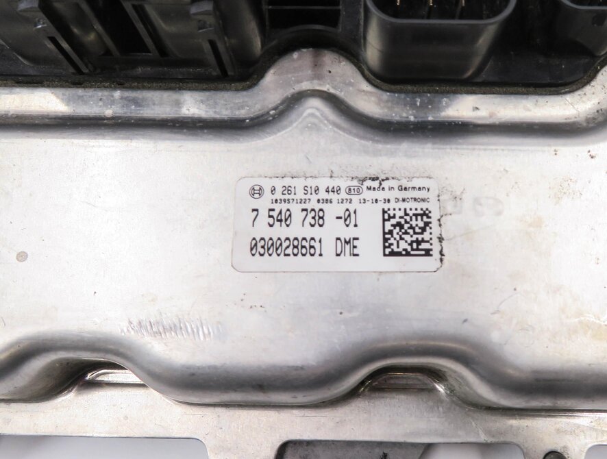Thumbnail 14: 2016 BMW M6 ///M (F06) 4.4L S63T ENGINE ECM DME CAS4 IMMOBILIZER MODULE KEY SET