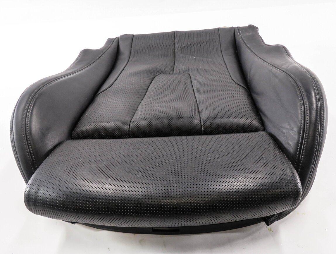 Thumbnail 2: 2016 BMW M6 ///M (F06) DRIVER - LOWER BOTTOM HEATED COOLED SEAT CUSHION (BLACK)