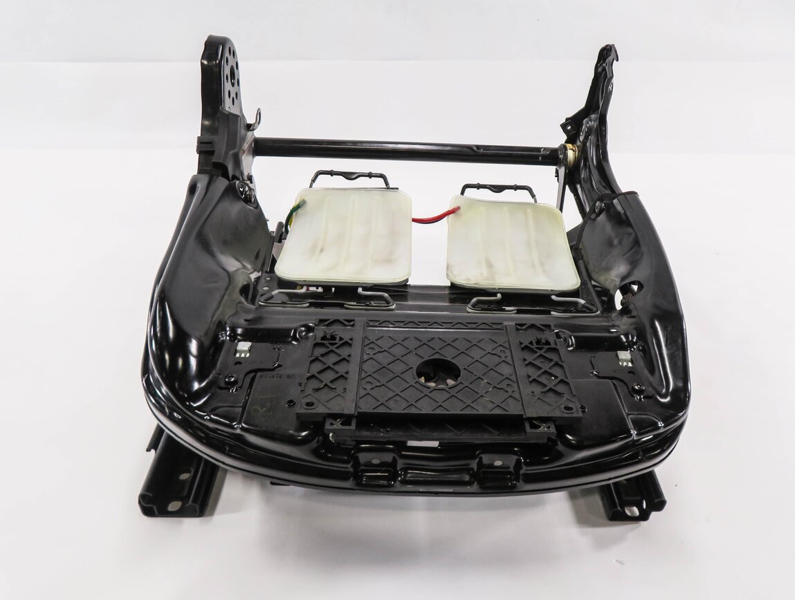 Thumbnail 2: 13-19 BMW 640i 650i M6 ///M (F06) GRAN COUPE - PASSENGER SEAT TRACK w/ MOTORS