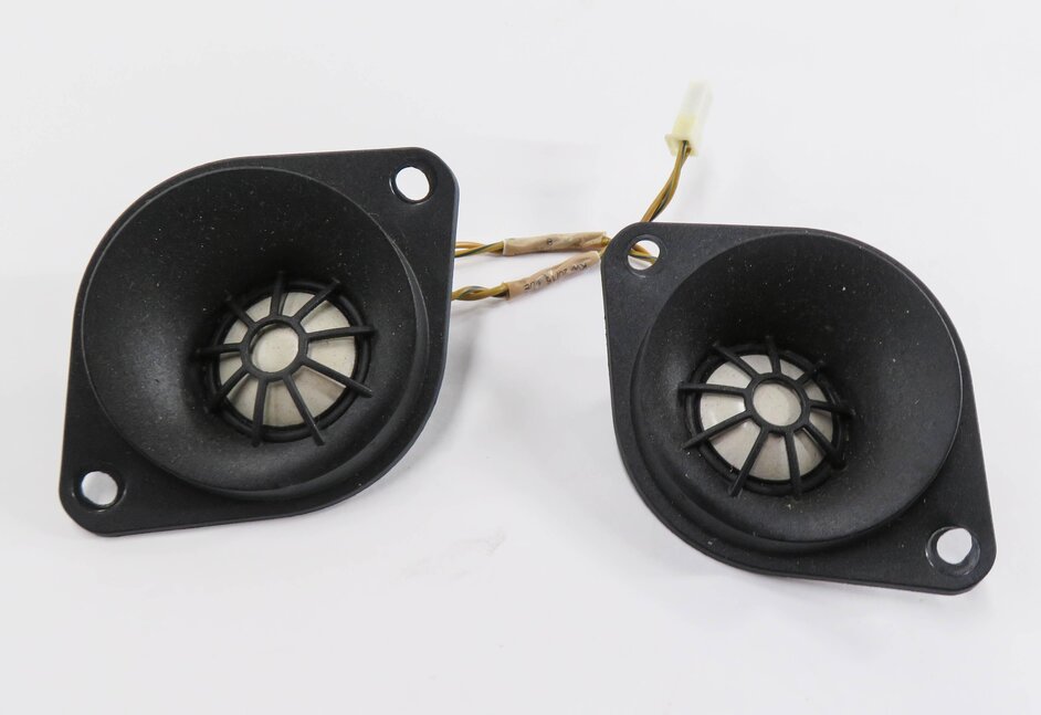 Thumbnail 5: 2016 BMW M6 ///M (F06) GRAN COUPE - BANG & OLUFSEN AUDIO SPEAKER SET (w/o SUBS)