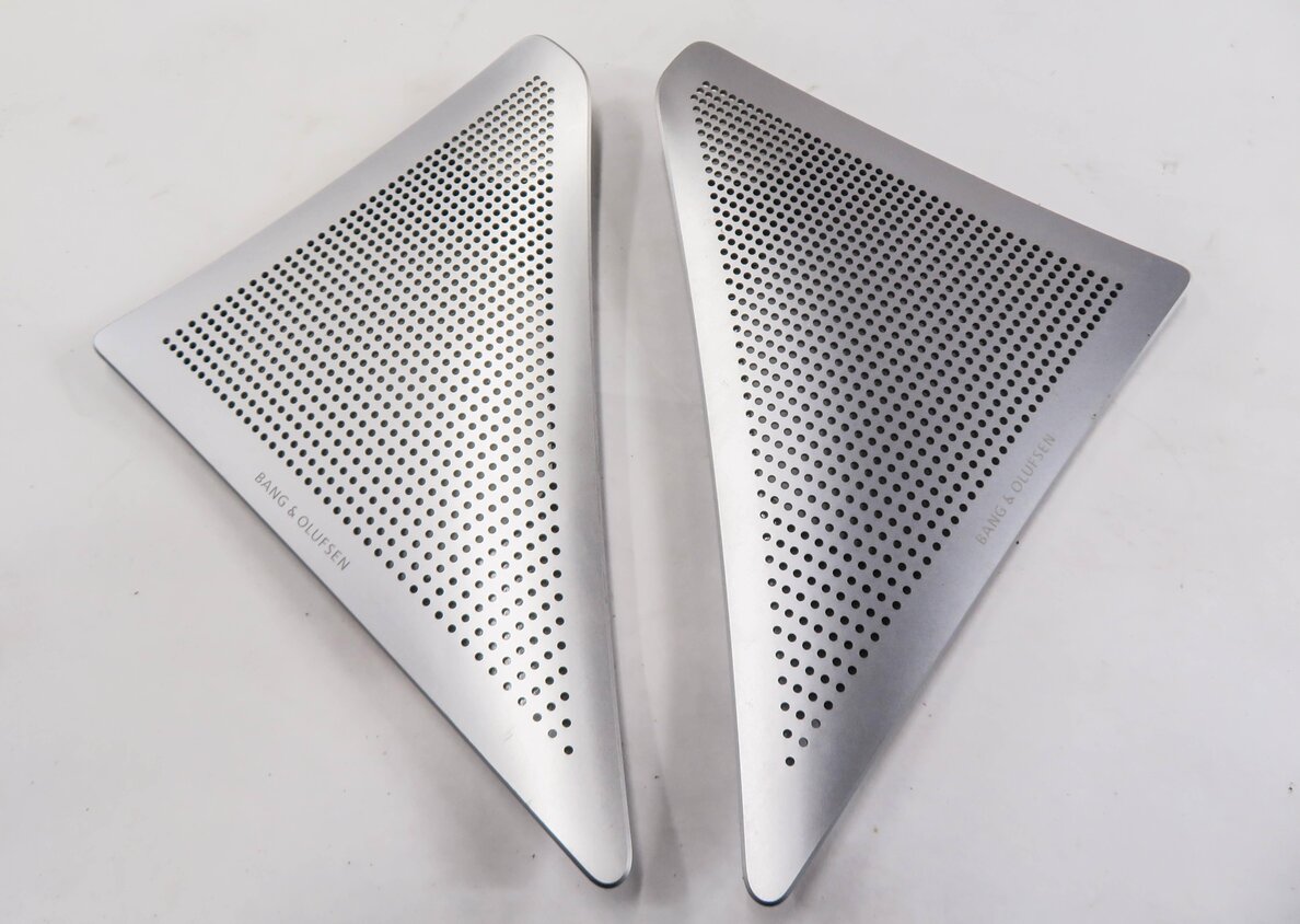 Thumbnail 5: 2016 BMW M6 ///M (F06) GRAN COUPE - BANG & OLUFSEN SPEAKER GRILLE TRIM SET-9