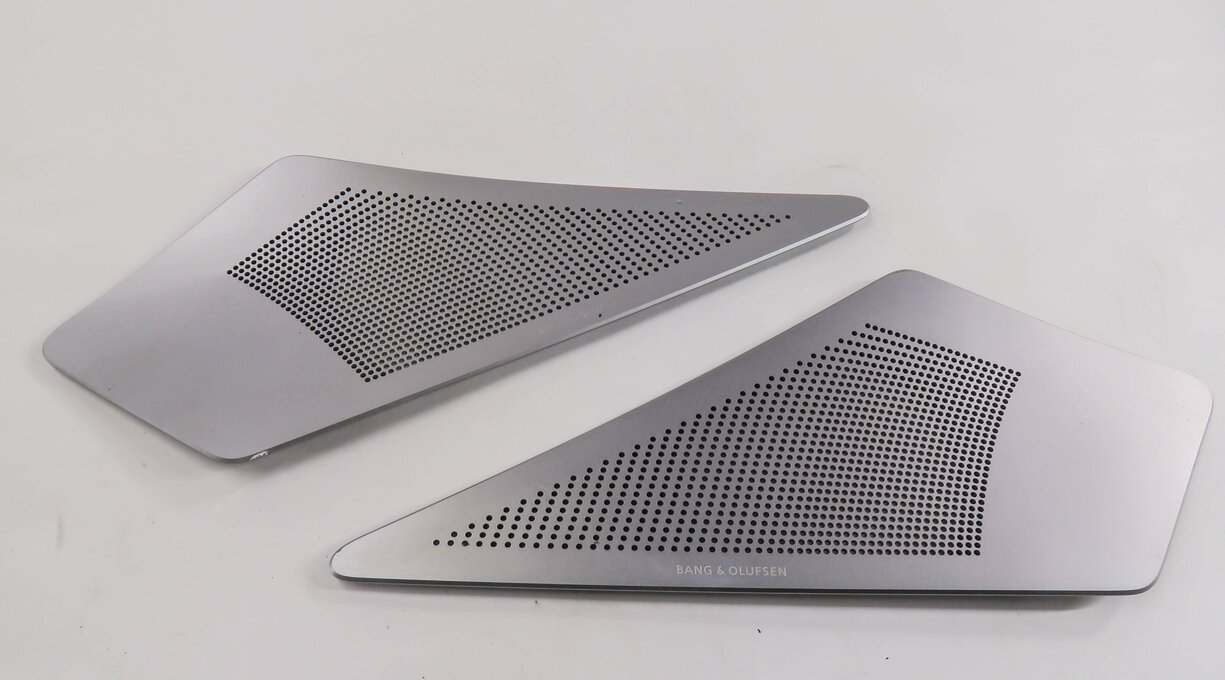 Thumbnail 7: 2016 BMW M6 ///M (F06) GRAN COUPE - BANG & OLUFSEN SPEAKER GRILLE TRIM SET-9
