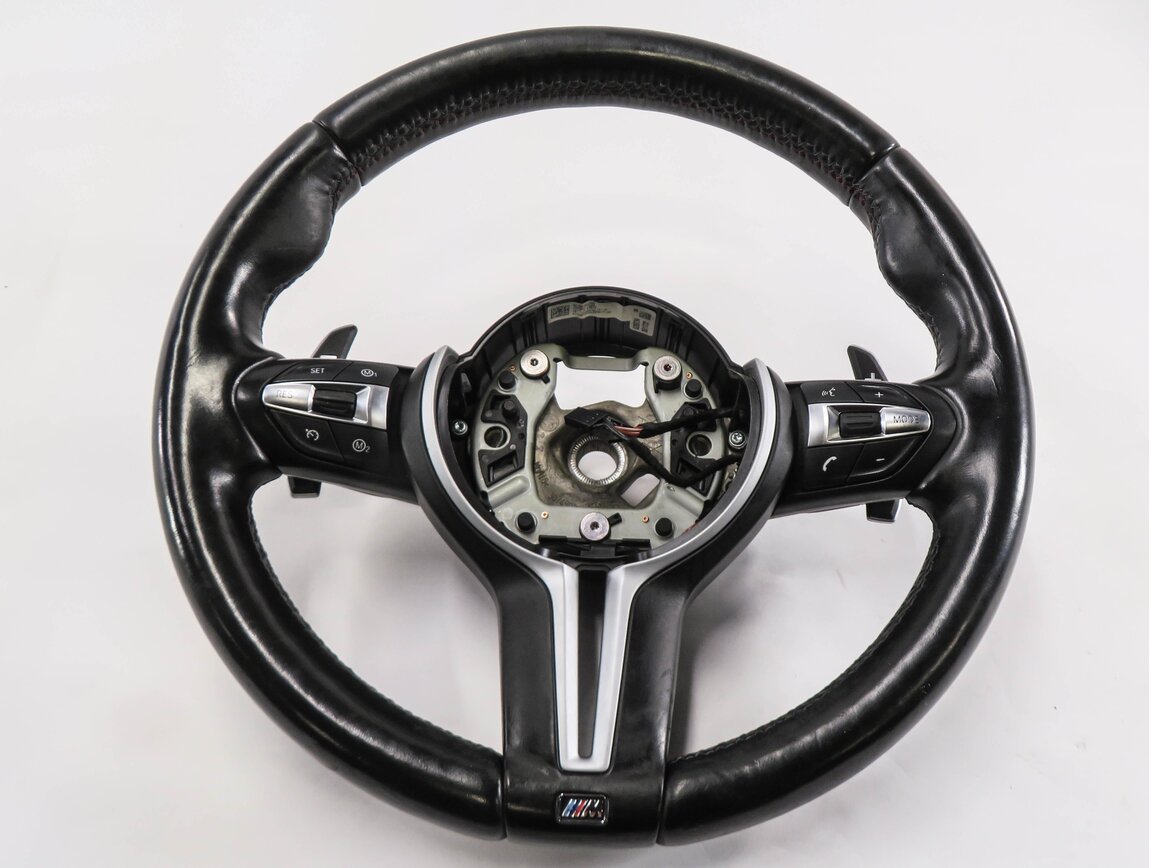Thumbnail 4: 2012-2019 BMW M5 M6 ///M (F06 F10 F12 F13) 3-SPOKE HEATED SPORT STEERING WHEEL