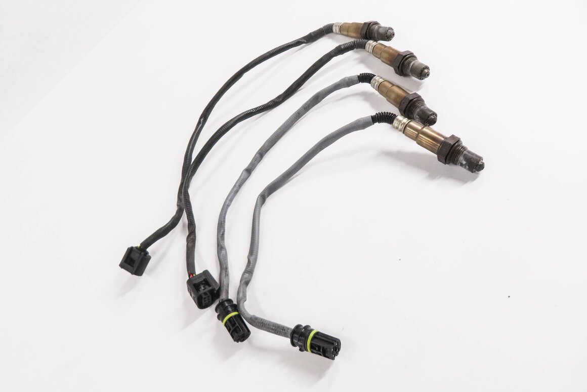 Thumbnail 3: 2016 BMW M6 ///M (F06) 4.4L - PRE / POST CAT O2 OXYGEN LAMBDA PROBE SENSOR SET-4