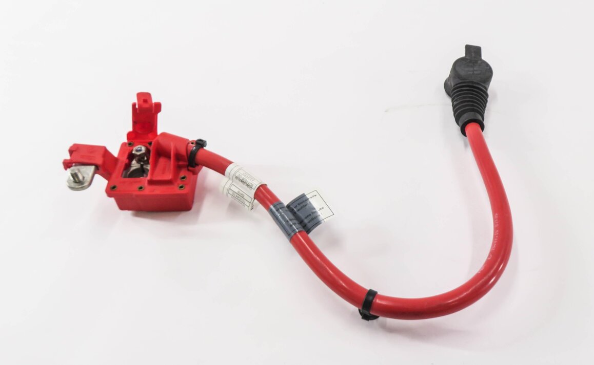 Thumbnail 3: 2016 BMW M6 ///M (F06) POSITIVE BATTERY CABLE SRS