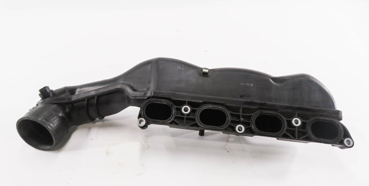 Thumbnail 3: 2012-2019 BMW M5 M6 ///M (F06 F12 F13) 4.4L S63 ENGINE - LEFT INTAKE MANIFOLD